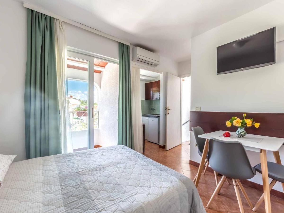 Apartments Radan Пореч Екстер'єр фото